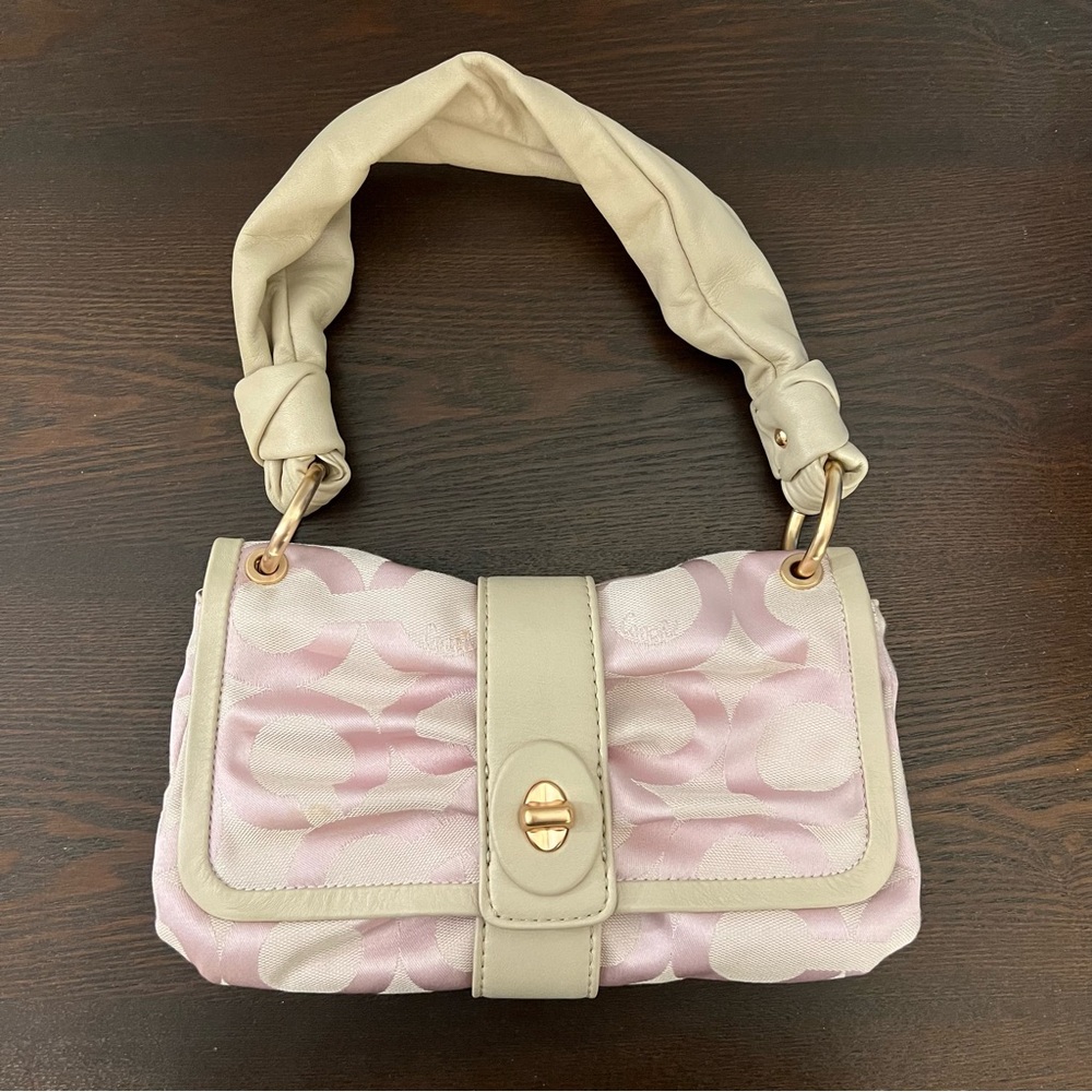 Vintage Leather Coach Baby Pink Baguette Shoulder Bag